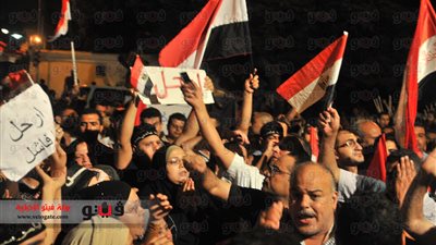 اللجان الشعبية بالدفاع تلقي القبض على بلطجي بحوزته سلاح أبيض