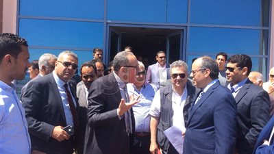 مشادات وهجوم برلماني على قيادات ميناء نويبع