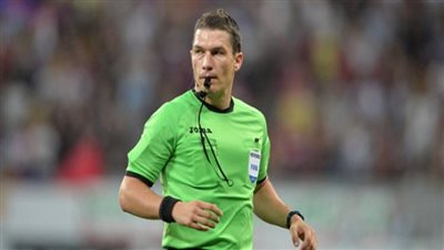 طاقم تحكيم روماني لإدارة القمة 117 بين الأهلي والزمالك بالدوري