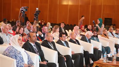 وزير الشباب يشهد الجلسة الختامية بمؤتمر رياضة المرأة العربية (صور)