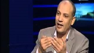 باحث: الإخوان يضحون بمرسى من أجل بقاء الجماعة