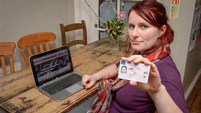 بالصور.. منع بريطانية من السفر لتشابه أحرف اسمها مع «داعش»