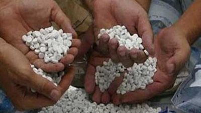 حرس الحدود يضبط 800 ألف قرص ترامادول بالصحراء الغربية