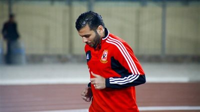 متعب يبدأ التأهيل في الأهلي.. اليوم