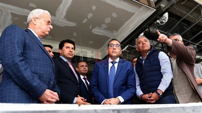 مدبولي في إستاد القاهرة لمتابعة استعدادات أمم أفريقيا