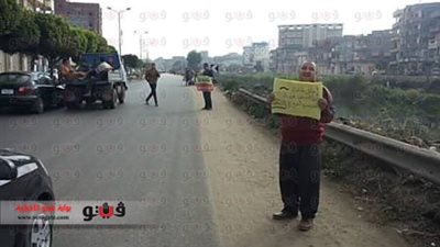 بالصور: وقفة لعناصر الإرهابية بدمياط