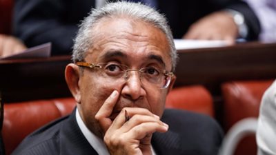 برلماني يطالب الحكومة بمراقبة الأسواق بعد زيادة الأجور