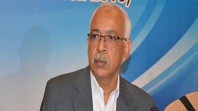 عبد المنعم الجمل يطالب برفع الحد الأدنى لأجور العاملين بالقطاع الخاص