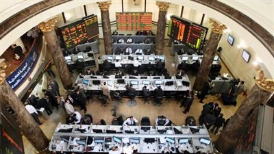 تباين مؤشرات البورصة وتخسر 4.14 مليار جنيه في «90 دقيقة»
