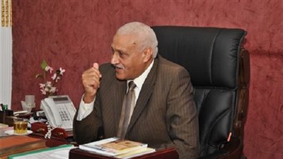 محافظ السويس يخاطب «الأوقاف» بتخصيص خطبة الجمعة عن النظافة