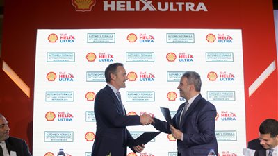 كلاكيت تاني مرة.. شل للزيوت تفوز برعاية معرض سيارات أوتوماك فورميلا (صور)