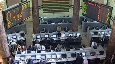 البورصة تعزز مكاسبها منتصف الجلسة إلى 10.57 مليار جنيه