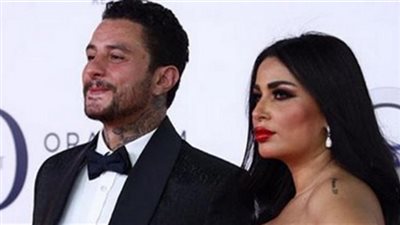 «الراجل ده هيجننى».. حقيقة انفصال أحمد الفيشاوي وندى الكامل