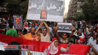 تخبط إداري في الأهلي