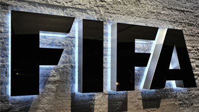 «فيفا» يطلب عودة «عباس» للزمالك.. ويؤكد إقامة الانتخابات بموعدها