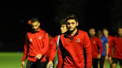 نيدفيد يشارك في مران الأهلي استعدادا للاتحاد