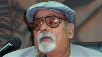 اليوم.. «الاشتراكي المصري» يحتفل بميلاد الشاعر سمير عبد الباقي