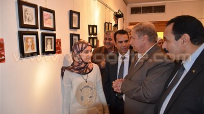 بالصور.. «طاهر» ومدير الأمن يفتتحان «بينالي الإسماعيلية» بقصر الثقافة