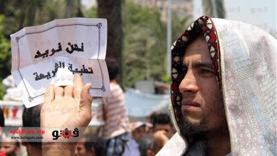 انطلاق مسيرتين لمؤيدي ومعارضي مرسي بالسنبلاوين