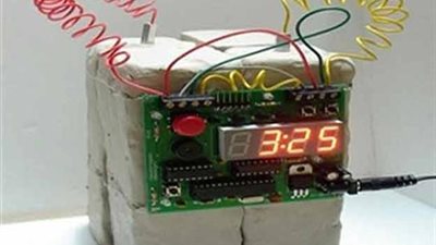 أبطال مفعول قنبليتن داخل جامعة القاهرة