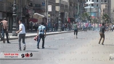 اشتباكات بين الأهالي وعناصر الإرهابية بطنطا والشرطة تطلق الغاز