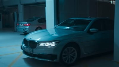 «بي إم دبليو» تستخدم الأشباح في إعلان سيارتها ذاتية القيادة (فيديو)