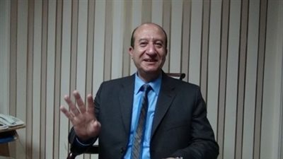 مذكرة تطالب رئيس الاستئناف باستبعاد «قنديل» من نظر قضايا الإخوان