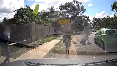 غباء صبي كاد يكلفه حياته (فيديو)