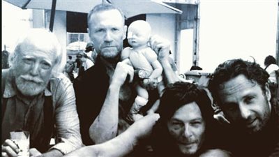 نورمان ريديس يودع الموسم التاسع من «The Walking Dead» بصورة جديدة