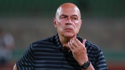 تفاصيل جلسة جروس مع لاعبي الزمالك قبل مواجهة سموحة