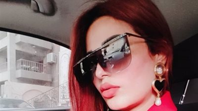 رسالة رومانسية من أحمد الفيشاوي لزوجته في عيد ميلادها