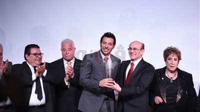 تكريم مصطفى شعبان في افتتاح مهرجان شرم الشيخ الدولي للمسرح (صور)