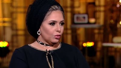 صابرين: أنا مش محجبة وبلبس باروكة