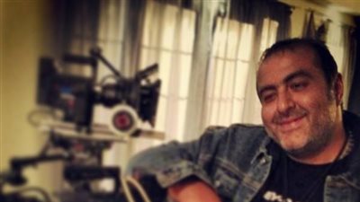 سامح عبد العزيز ينشر صورًا من كواليس مسلسل «فيفا أطاطا»