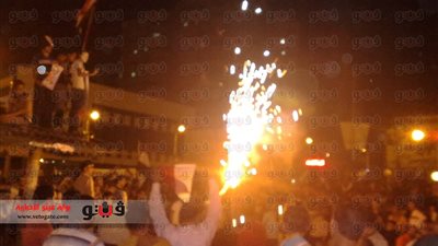 بالصور.. الآلاف يواصلون اعتصامهم أمام مبنى محافظة الشرقية