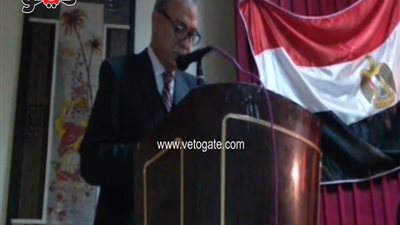 بالفيديو.. محافظ قنا يهنئ الأقباط بأعياد رأس السنة الميلادية