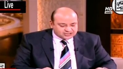 بالفيديو.. عمرو أديب لـ «باسم»: لو مزنوق في مقال قولي