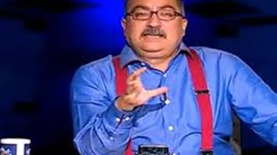 إبراهيم عيسى: الإخوان متخصصون في العمليات الإرهابية