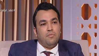 عاطف الشريف يوضح تأثير رفع الحد الأدنى للأجور على القطاع الخاص