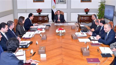 5 تكليفات من السيسي للحكومة.. ترشيد المصروفات العامة.. الاستمرار في جهود الإصلاح المالي.. توفير الموارد اللازمة لتحسين الخدمات الأساسية.. تلبية احتياجات السوق المحلي.. تعظيم الصادرات