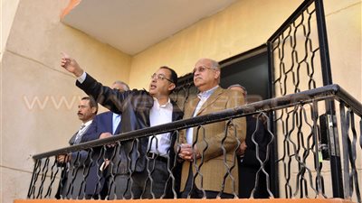 بالصور .. وزير الإسكان: محطة مياه «العاشر» تخدم إنشاء العاصمة الإدارية الجديدة