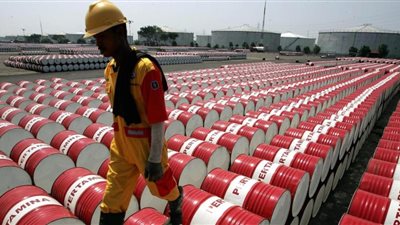 أسعار النفط تعاود الصعود.. وخام برنت يسجل 70 دولارا للبرميل