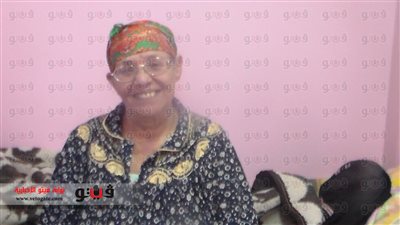 بالفيديو والصور.. الحاجة «صابحة» ضحية «الشخير».. الأم العجوز طردها الابن حتى لا تزعج زوجته.. الابنة الكبرى لم تشفق عليها.. «جلطة وضغط وسكر» حصاد رحلة العمر.. و«دار ا