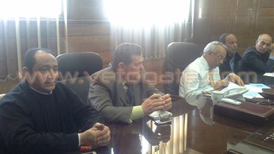 محافظ شمال سيناء يشدد على توفير احتياجات أهالي الشيخ زويد ورفح