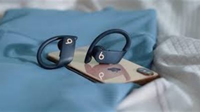 أبل تعلن عن سماعات الأذن اللاسلكية 