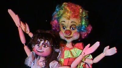 سيد رستم يحضر 