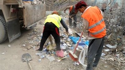 ثعبان يثير الذعر بين عمال النظافة بشبرا الخيمة