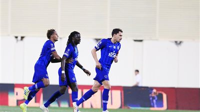 الهلال يحول تأخره بهدفين لفوز على الحزم بثلاثية في الدوري السعودي