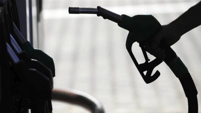 أسعار النفط تهبط قرب 37 دولارا للبرميل مع نظرة مستقبلية ضعيفة