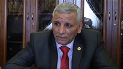 نائب: قانون المرور الجديد يقضي على المواقف العشوائية